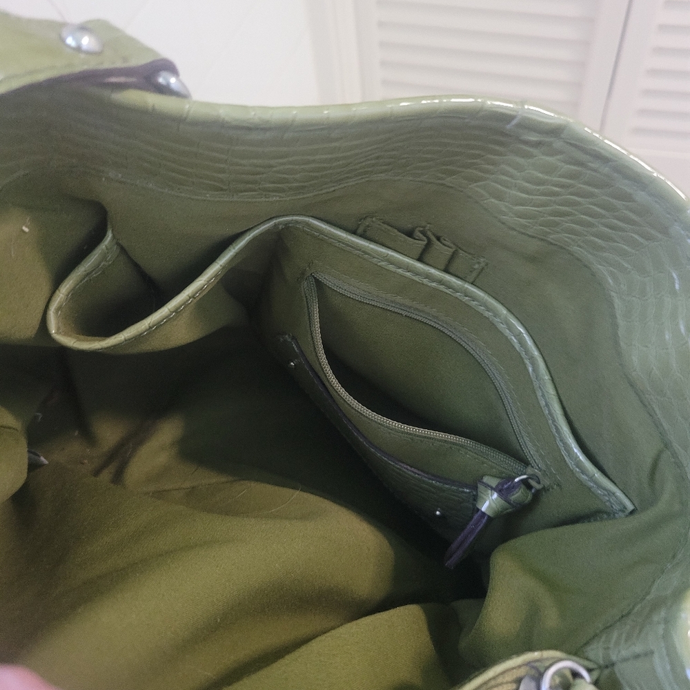 Purse - Picture 3 of 10